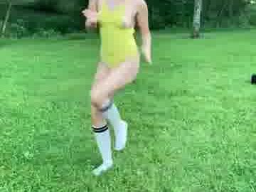miley cyrus nip slip while shooting for interview magazine 4
