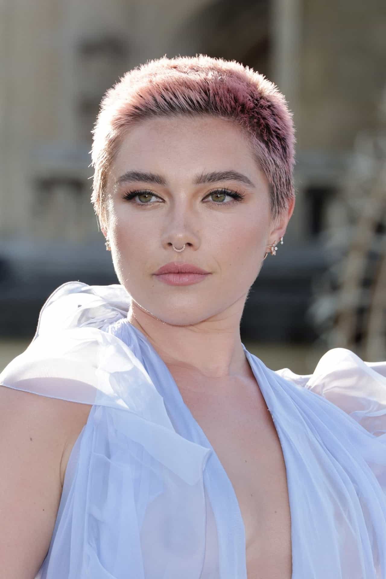 Florence Pugh See Through to Tits at Valentino Fashion Show 2023 nude scene Florence Pugh See Through to Tits at Valentino Fashion Show 2023 nude scene