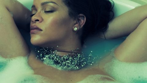rihanna topless and pregnant for vogue us 6