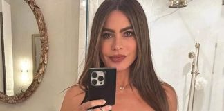 Sofia Vergara Shares Her Nude Selfies Now When She Is Single Again 6