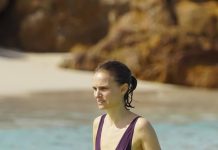 Natalie Portman At A Beach In St Barts December 2024 5