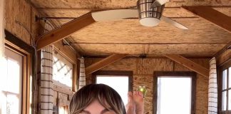 Naked Yoga With Sara Jean Underwood 4
