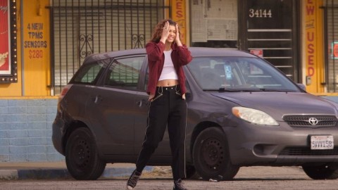 Zendayas see through top shows tits on euphoria s3 set 18