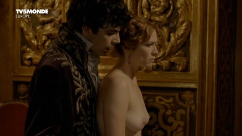 Marie-Josee Croze nude - La certosa di Parma (2012)