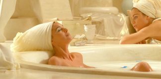 Monica bellucci nude asterix & obelix mission cleopatra (2002) 4