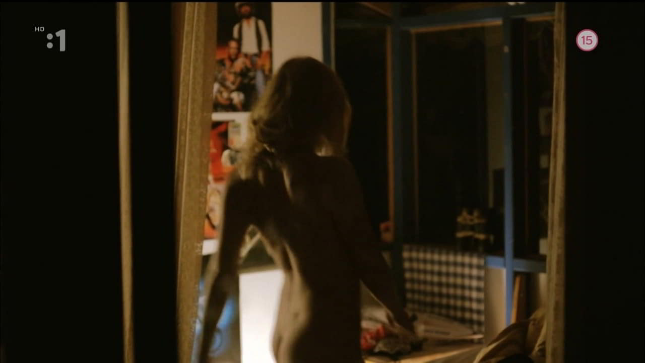 Alena Pajtinkova topless Nocny trezor Alena Pajtinkova topless Nocny trezor