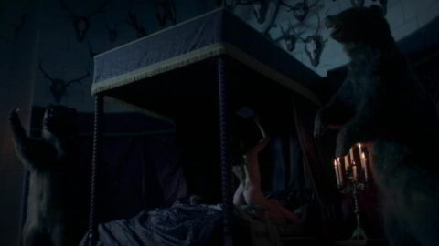 Amrita Acharia Nude, Ludivine Sagnier Nude - The Serpent Queen - S01E02 (2022)