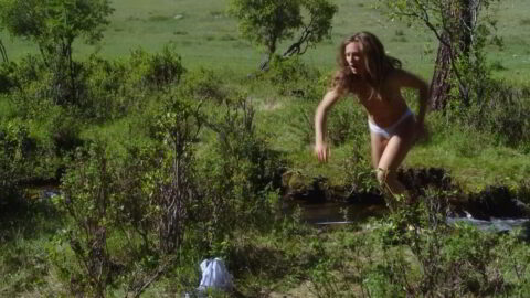 Cecile de France Nude Un monde plus grand 2019 05