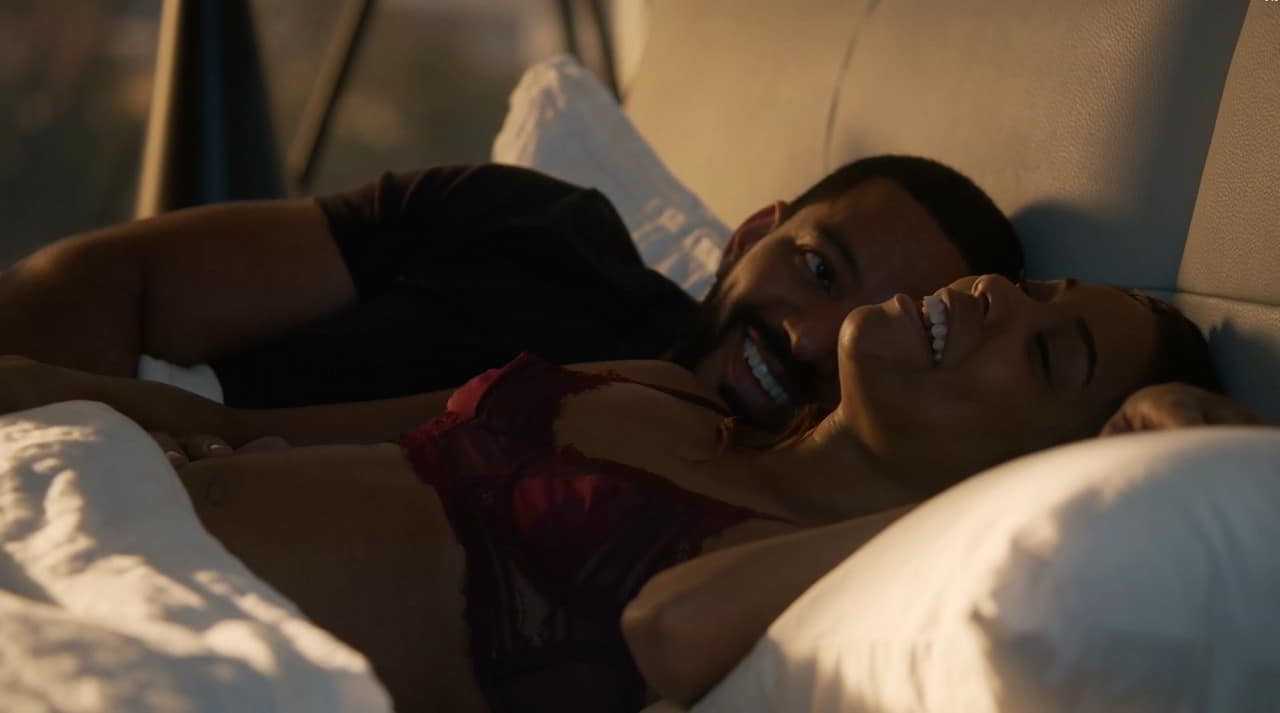 Gabrielle Union nude scene in L.A.'s Finest - S01 Gabrielle Union nude scene in L.A.'s Finest - S01