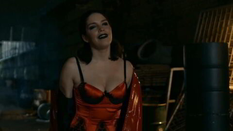 Hilda Karmen Sexy Zakon i besporyadok S01E02 2020 2