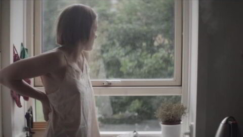 Ingrid Marie Thorlacius Troelsen Sexy En kaereste 2016 1