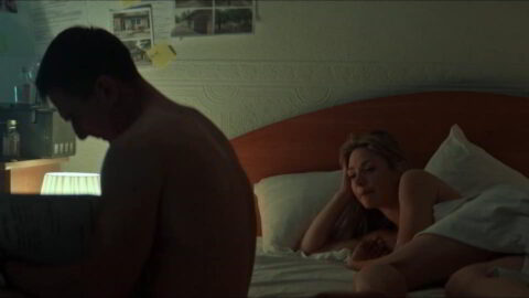 Karina Razumovskaya Nude Hrustalnyy S01E05 2021 3