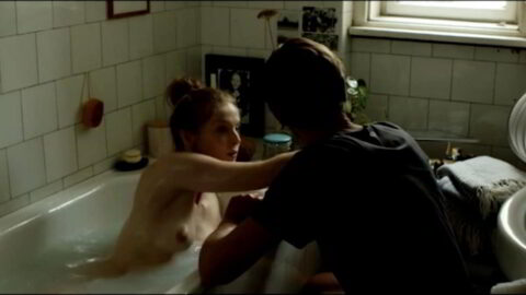 Pheline Roggan Nude Was hat uns blos so ruiniert 2016 4