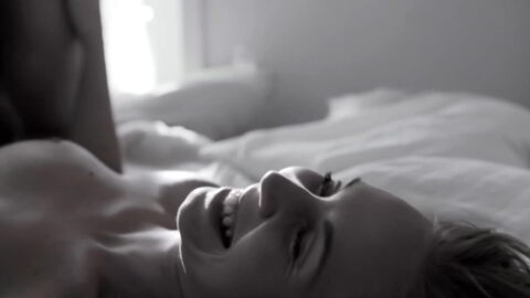 Sandra Elsfort Nude Kaos 2010 6