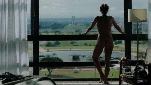 Maria Ribeiro Nude Como Nossos Pais 2017 01