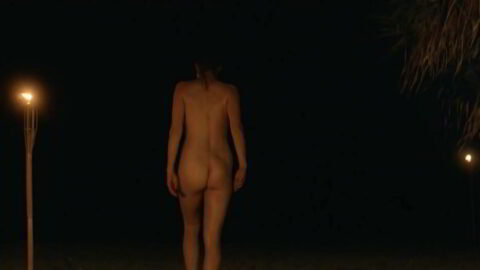 Sina Wilke Nude Naiwan 2018 06