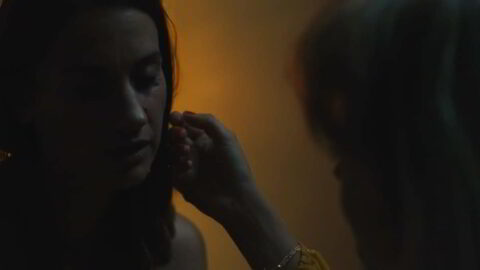 Danica Curcic Nude - Petit a (2018)