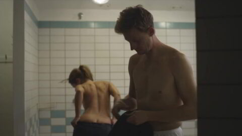 Ditte Ylva Olsen Nude Det er koldt og der er skind pa 2013 2