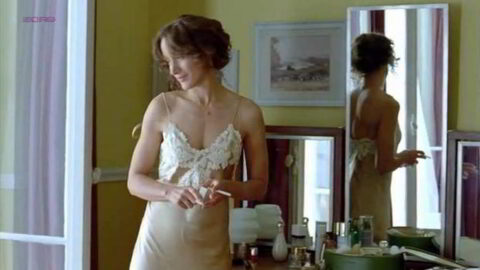 Jennifer Beals Sexy Joueuse 2009 2