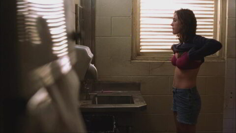 Jennifer Connelly Nude - House of Sand and Fog (2003)