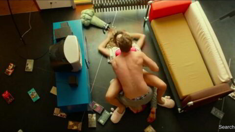 Karina Zvereva Nude Superplokhie 2016 1