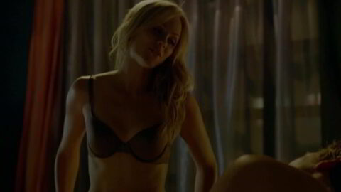 Laura Vandervoort Sexy Amber Cull Nude Bitten S01E01 2014 3