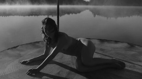 Molly Johnson Nude Shadow Nettes 2017 1