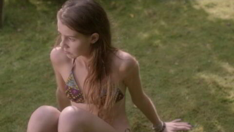 Coco Hjardemaal Sexy Spidse albuer blodende knae 2013 6