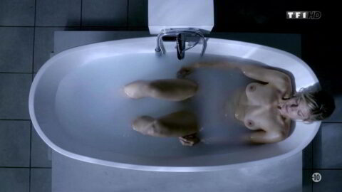 Alexia Barlier Nude Falco S04E05 2016 1