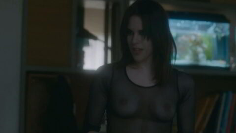 Athena Zelcovich Nude Mike S01E09 2019 1