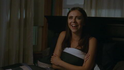 Bel Powley Sexy The King Of Staten Island 2020 4