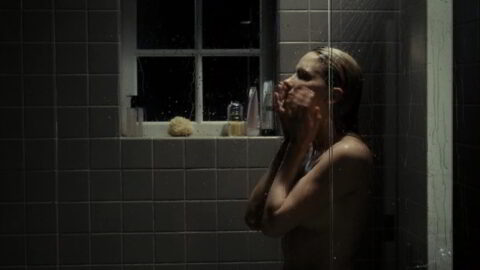 Haley Bennett Nude - The Girl on the Train (2016)