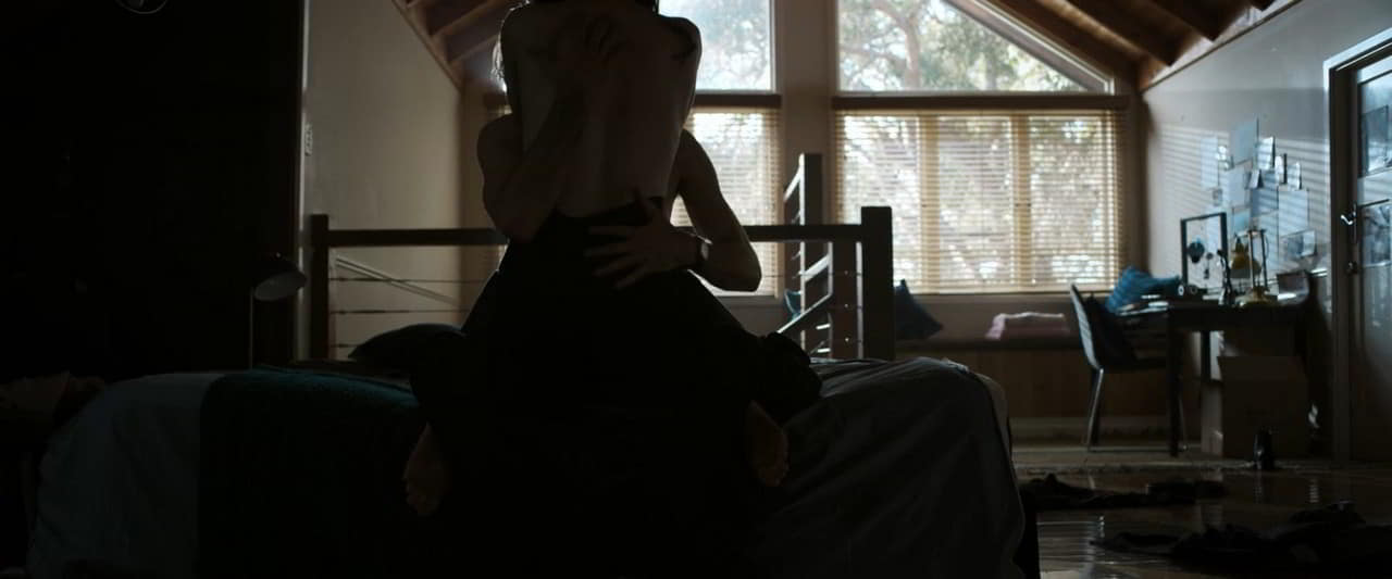 Jessica De Gouw topless OtherLife Jessica De Gouw topless OtherLife