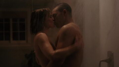 Kristen Bell Sexy The Woman in the House Across the Street 2022 07