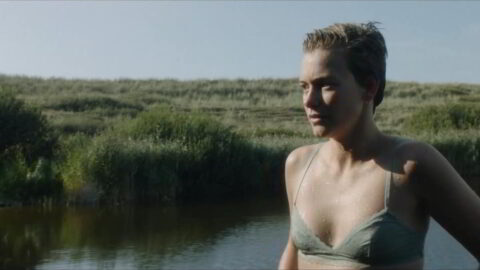 Line Pillet Sexy Tench Muidhond 2019 6