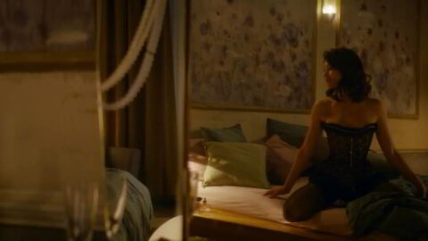 Olga Kurylenko Sexy The Room 2019 11
