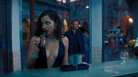 Ana de Armas Sexy No Time to Die 2021 01