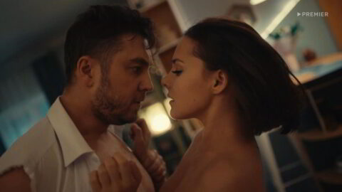 Anna Glaube Sexy Razvod S01E13E16 2022 06