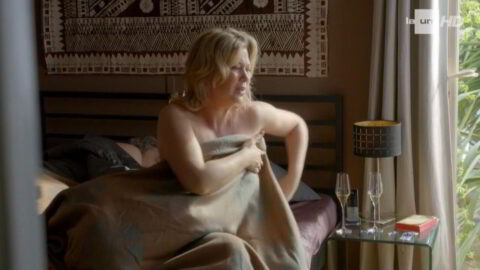 Cecile Bois Sexy Candice Renoir S05E08 2017 3