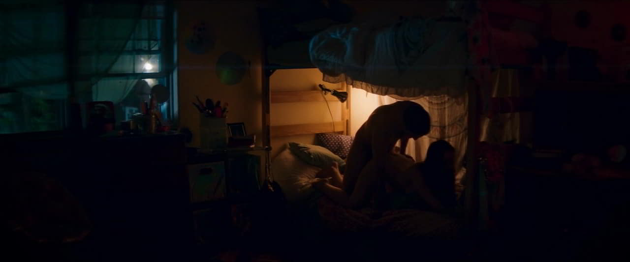 Ellen Toland, Katie Claire McGrath bare butt in Inside the Rain Ellen Toland, Katie Claire McGrath bare butt in Inside the Rain