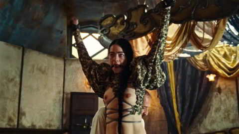 Emma Stone Nude Poor Things 2023 20