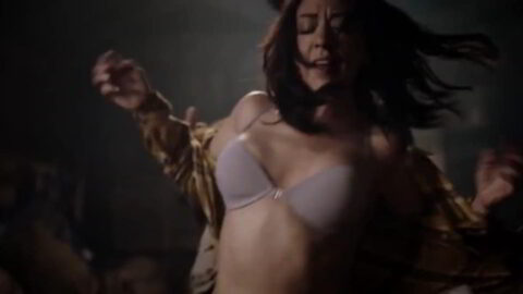 Fernanda Castillo Sexy Cuidado con lo que deseas 2020 6