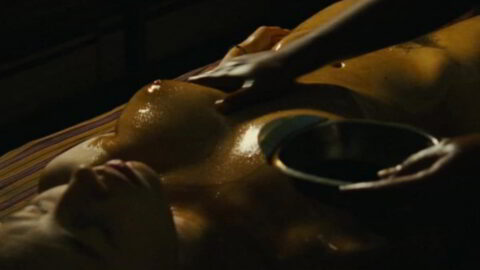 Isild le Besco Nude Lintouchable 2006 03