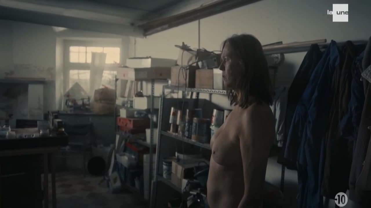 Jacqueline Bollen bare butt in Unseen - S01E02-E04-E05 Jacqueline Bollen bare butt in Unseen - S01E02-E04-E05