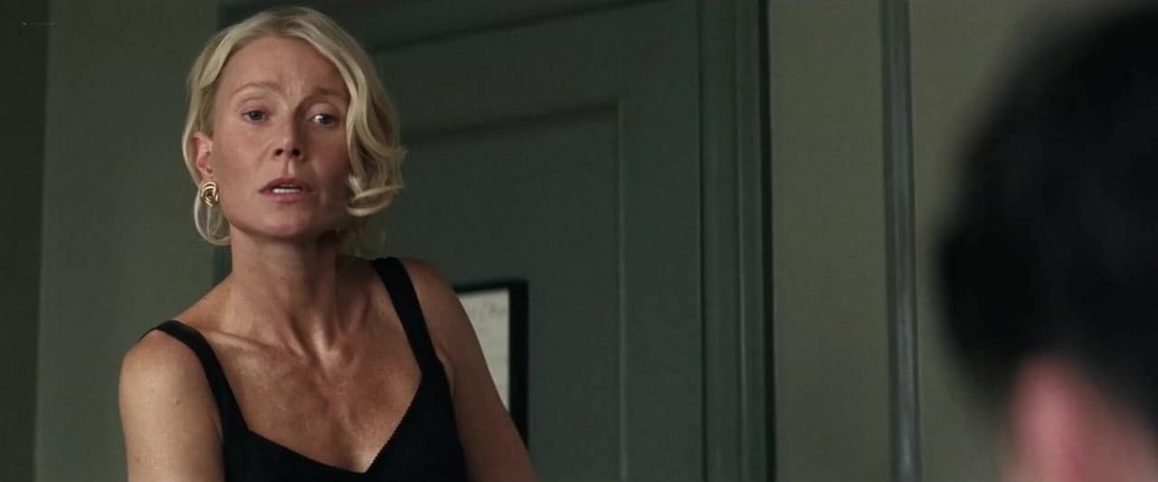 Odessa A'zion, Gwyneth Paltrow nude scene in Marty Supreme Odessa A'zion, Gwyneth Paltrow nude scene in Marty Supreme