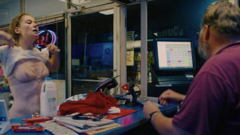 Rosamund Pike Nude I Care a Lot 2020 1