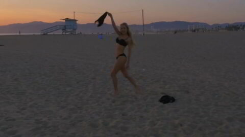 Scarlett Davies Nude Maria Louis Sexy FollowMe 2019 2