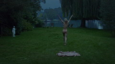 Vanessa Kirby Nude Aimee Ffion Edwards Nude Tamsin Egerton Sexy Queen Country 2014 09