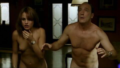 Veronica Echegui Nude El Menor De Los Males 2004 1