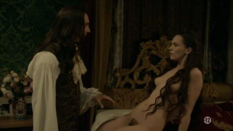 Anna Brewster Nude Versailles S02E09 10 2017 1